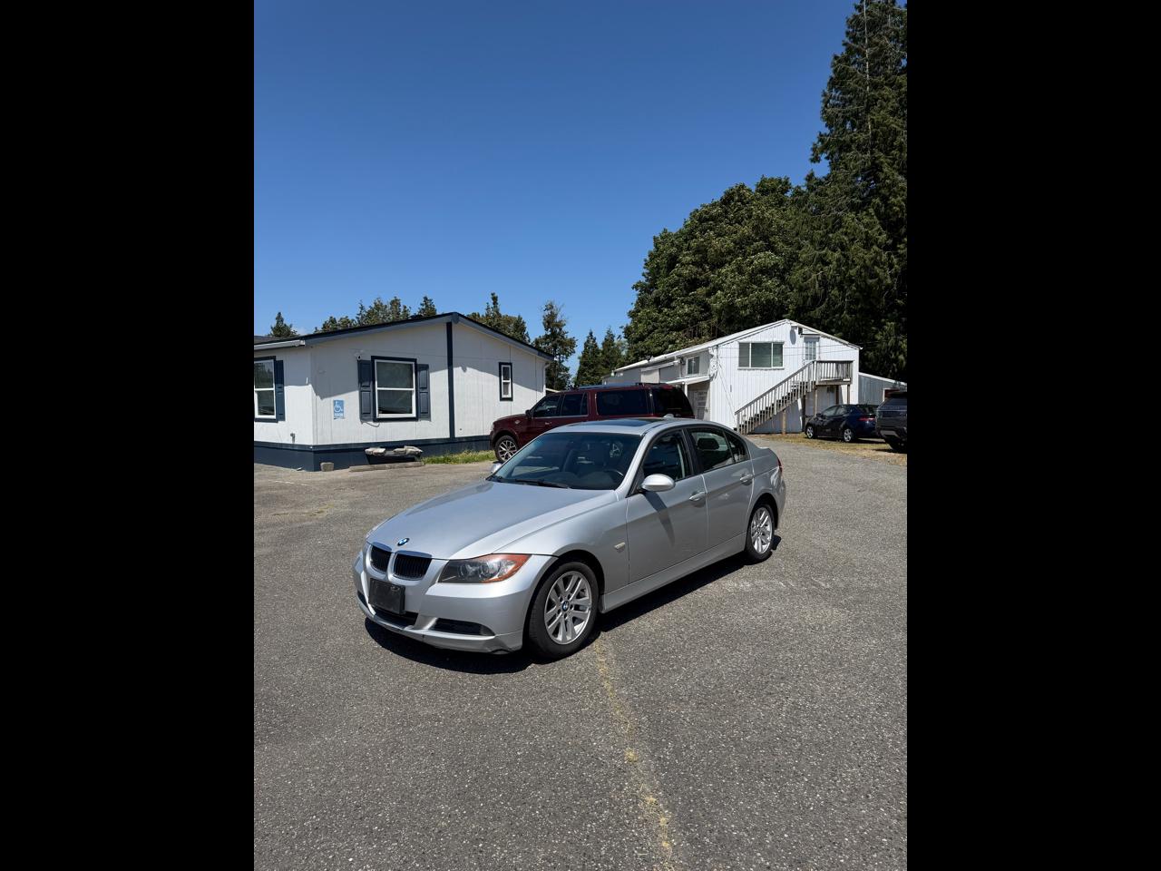 2006 BMW 3 Series 325i's photo