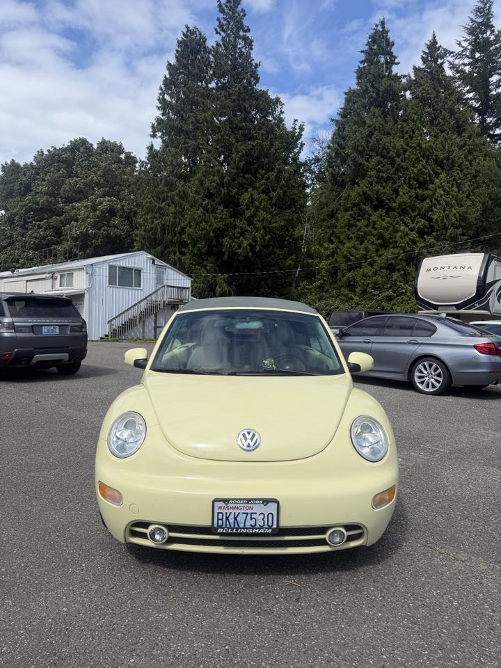 Volkswagen New Beetle GLS 2.0L Convertible 2005