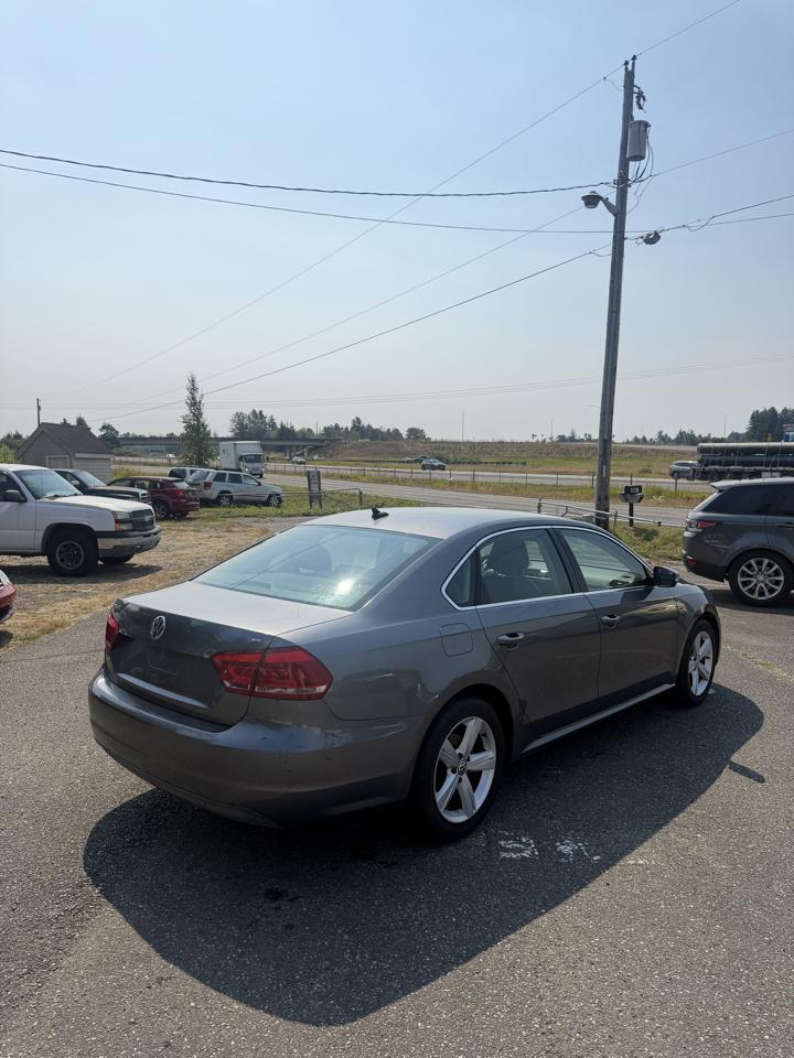 Volkswagen Passat 2.5L SE AT 2013