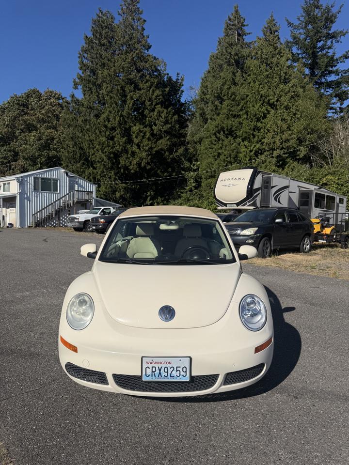 Volkswagen New Beetle S Convertible 2008