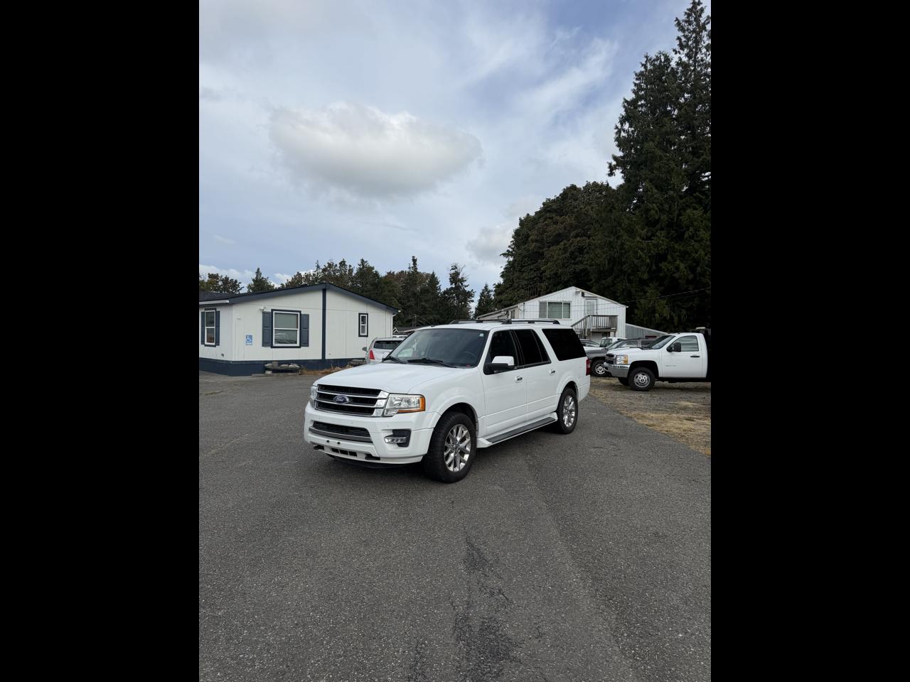 Ford Expedition EL Limited 4WD 2017