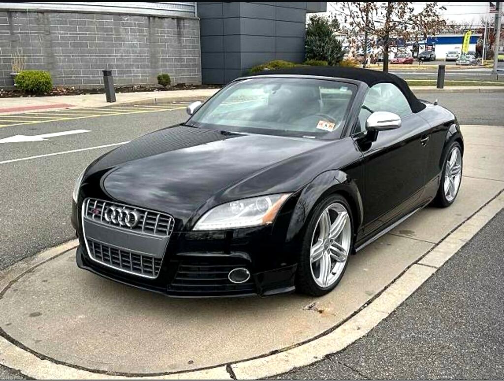 2009 Audi TT 2.0T Roadster with S tronic