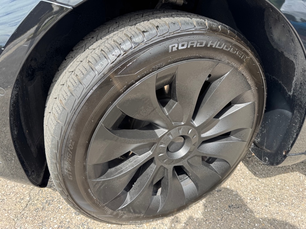 2020 Tesla Model 3 Standard Range Plus photo 14