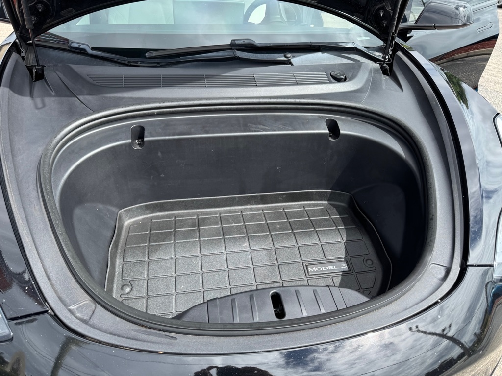 2020 Tesla Model 3 Standard Range Plus photo 15