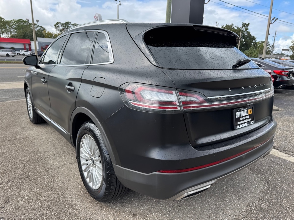 2020 Lincoln Nautilus photo 3