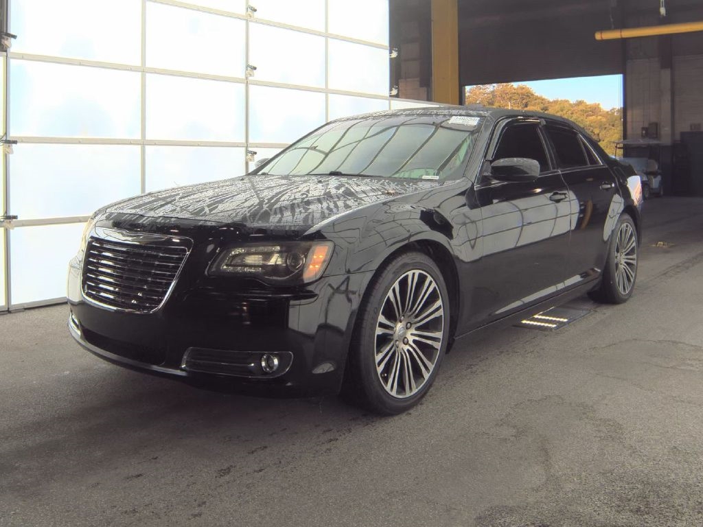2013 Chrysler 300 S V6 RWD
