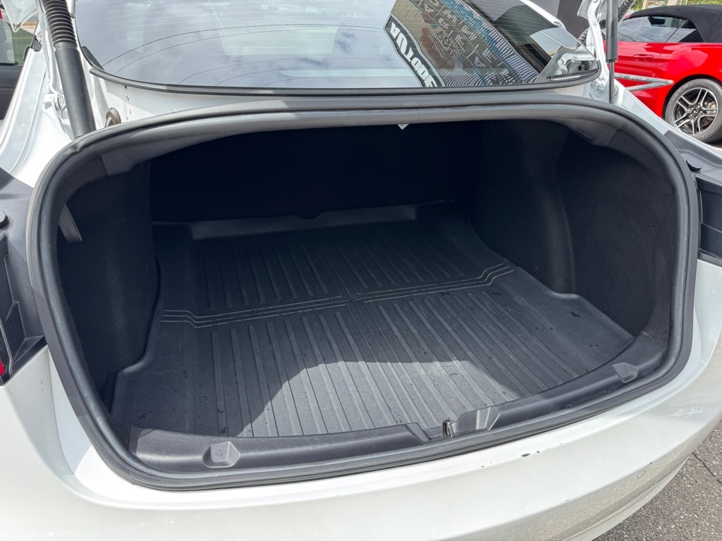 2021 Tesla Model 3 Long Range photo 13
