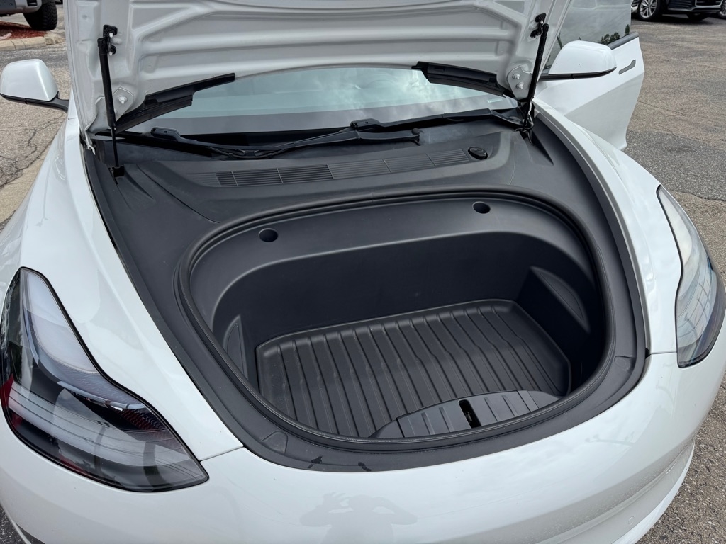 2021 Tesla Model 3 Long Range photo 17