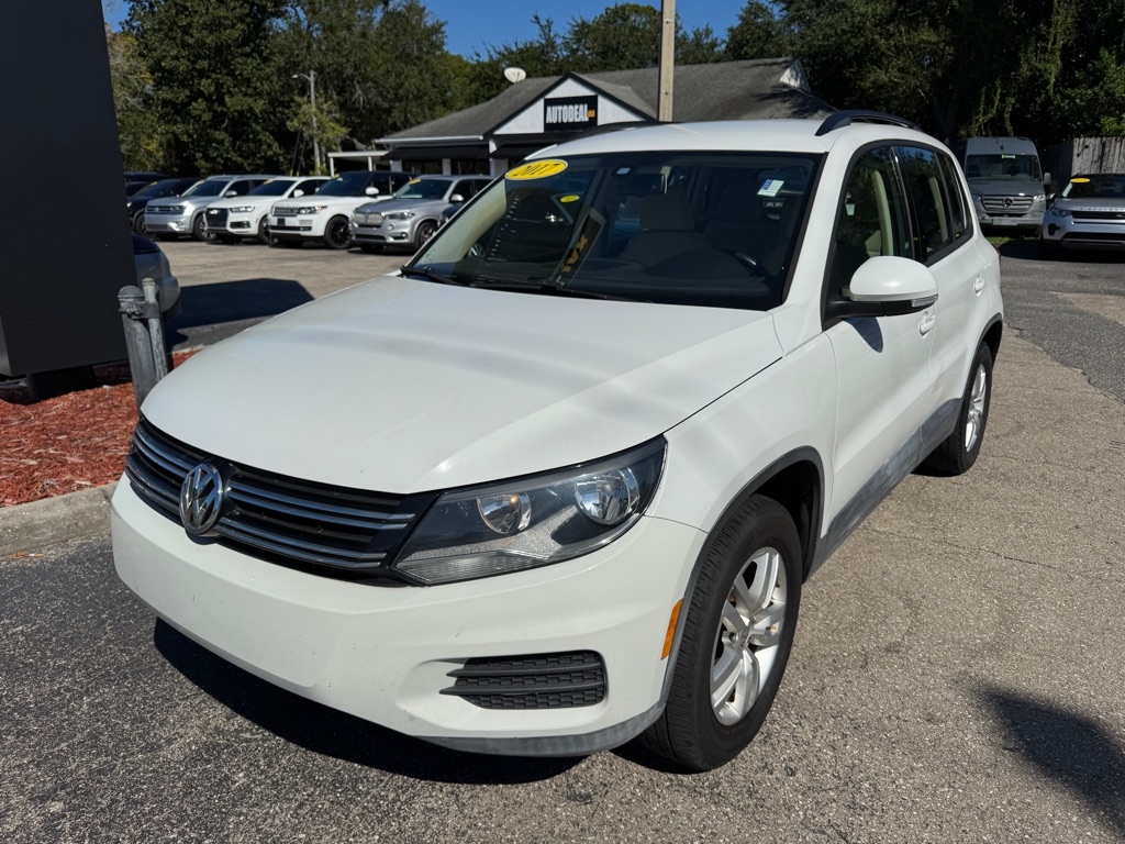 2017 Volkswagen Tiguan S