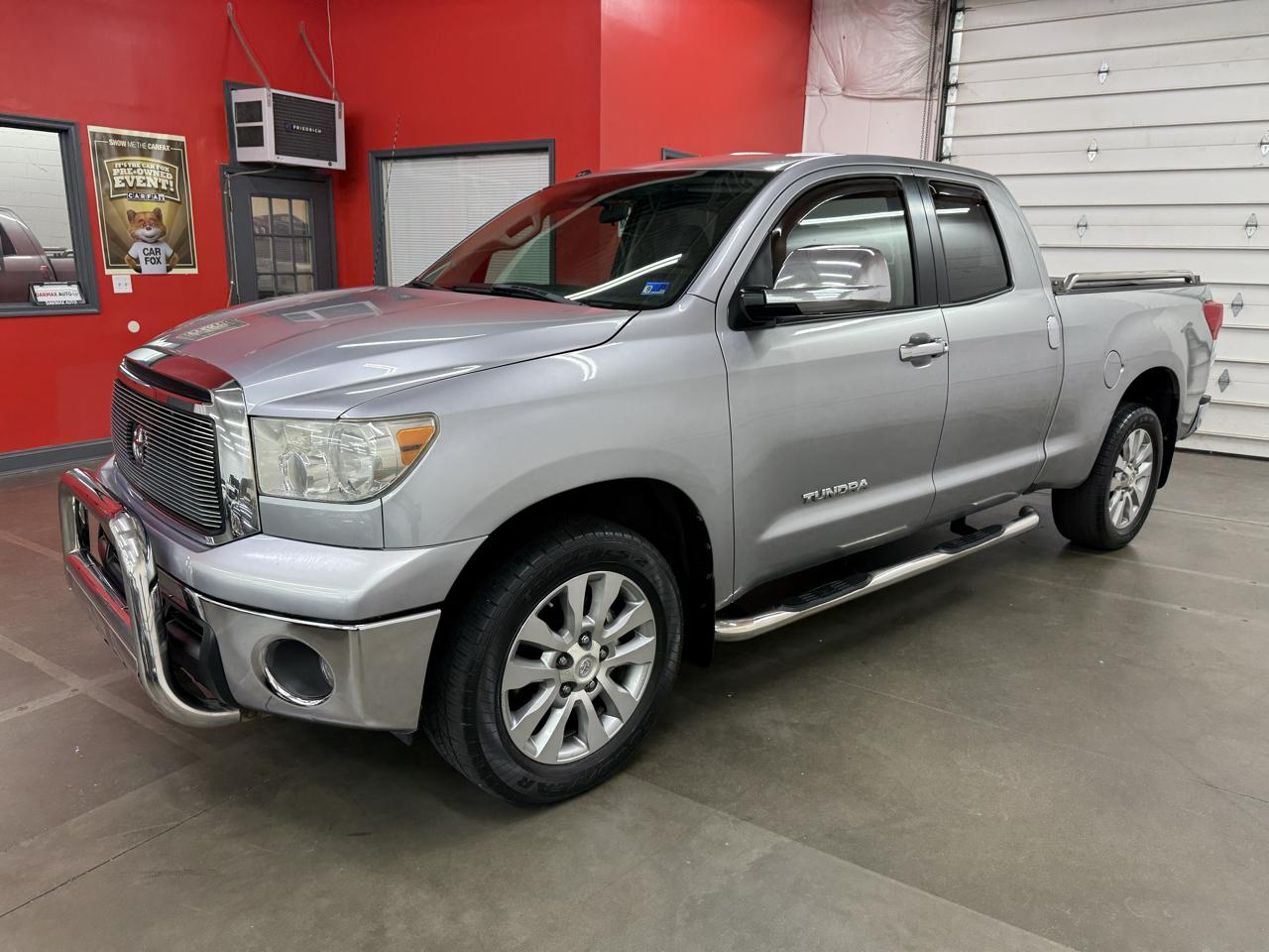 Toyota Tundra SR5 Double Cab 4.6L 2WD 2010