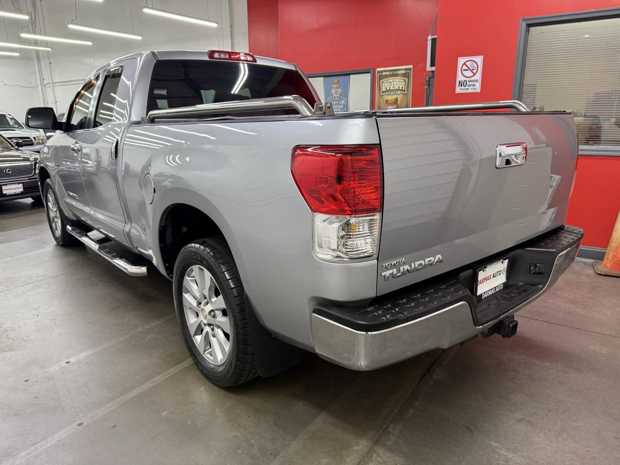 Toyota Tundra SR5 Double Cab 4.6L 2WD 2010