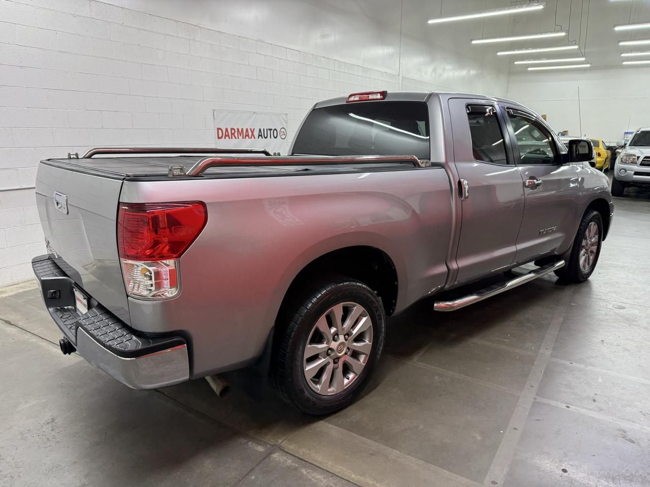 Toyota Tundra SR5 Double Cab 4.6L 2WD 2010