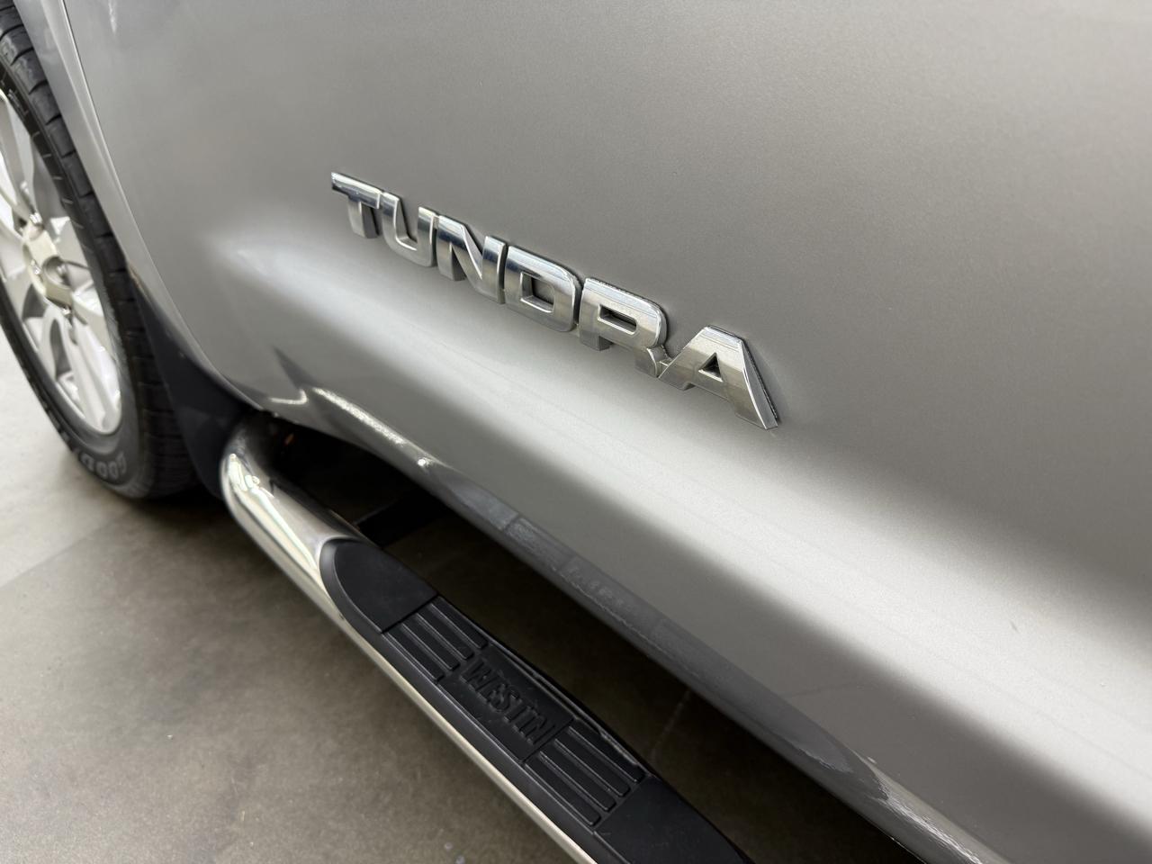 Toyota Tundra SR5 Double Cab 4.6L 2WD 2010