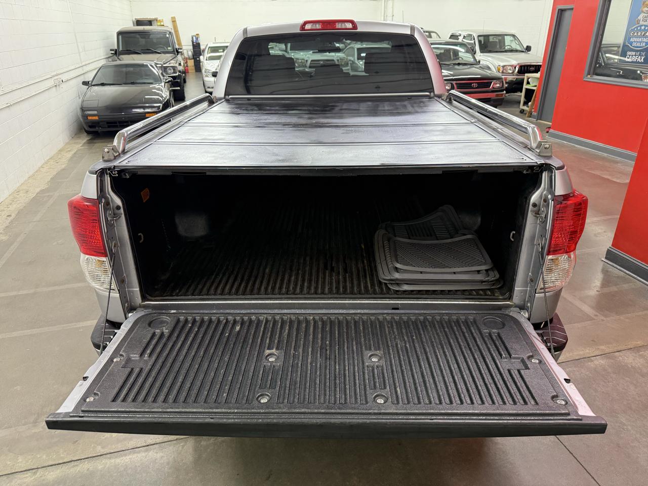 Toyota Tundra SR5 Double Cab 4.6L 2WD 2010