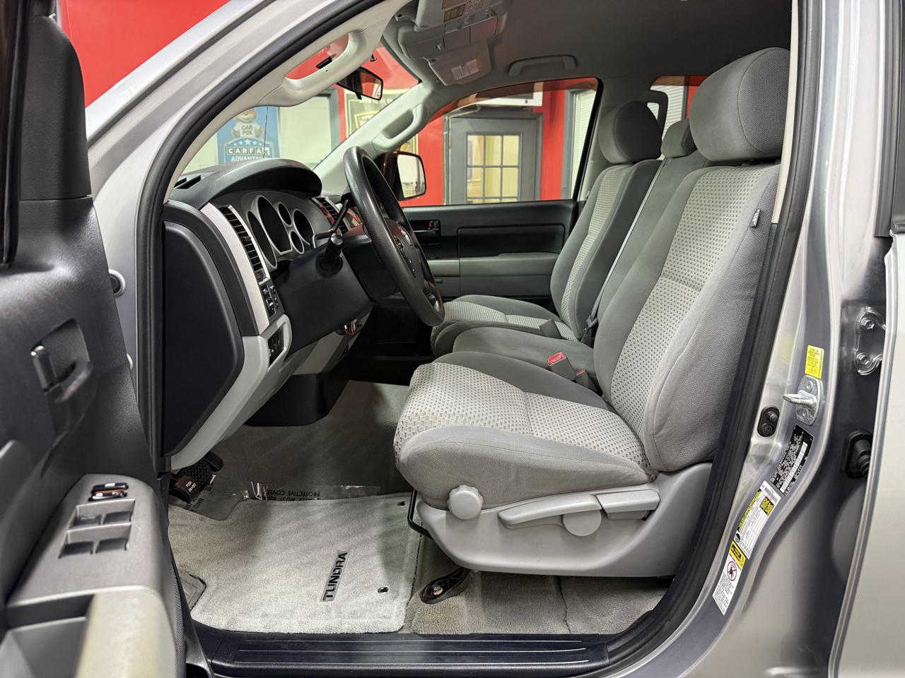 Toyota Tundra SR5 Double Cab 4.6L 2WD 2010