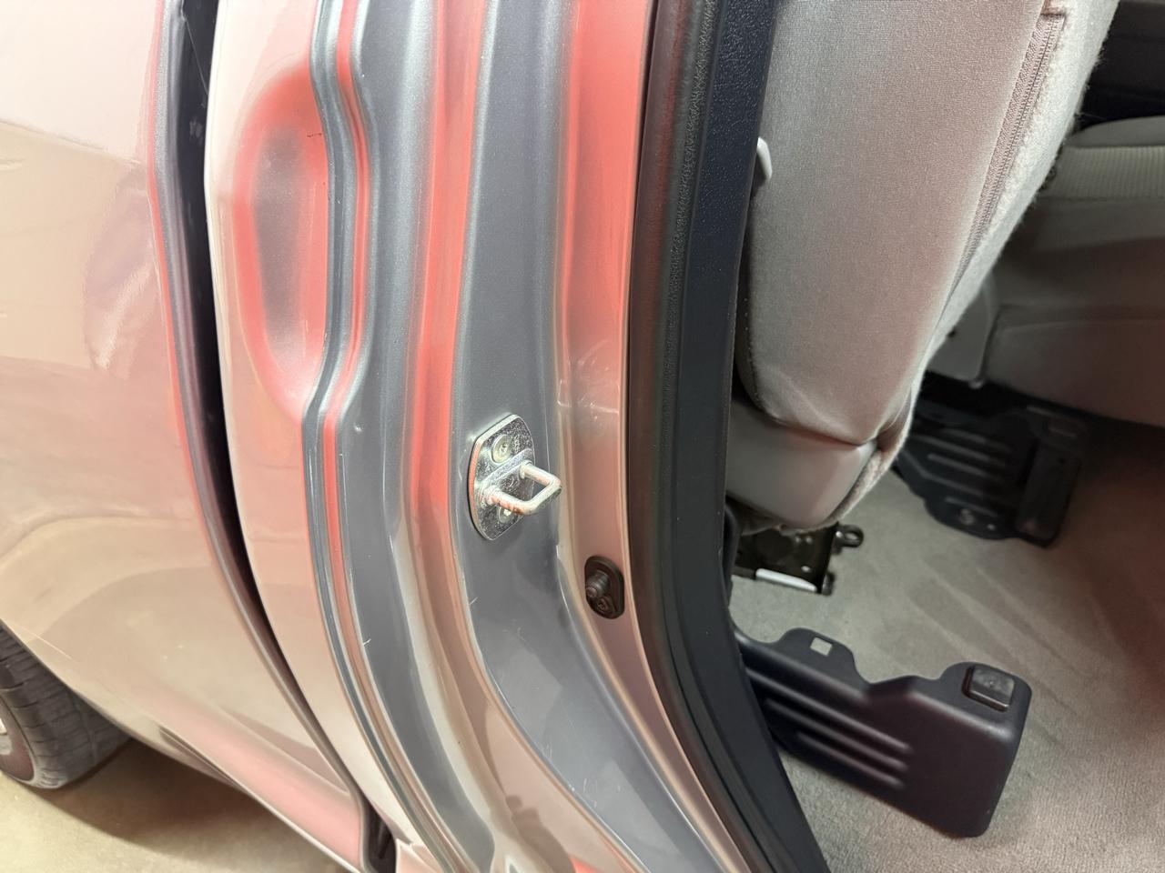 Toyota Tundra SR5 Double Cab 4.6L 2WD 2010