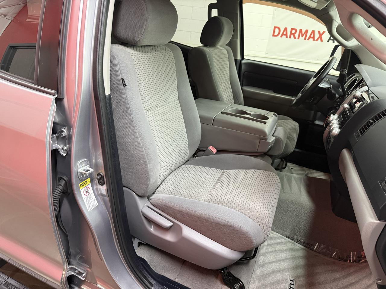 Toyota Tundra SR5 Double Cab 4.6L 2WD 2010