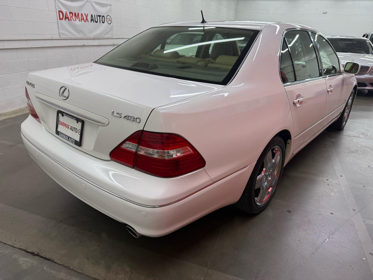 Lexus LS 430 Sedan 2005