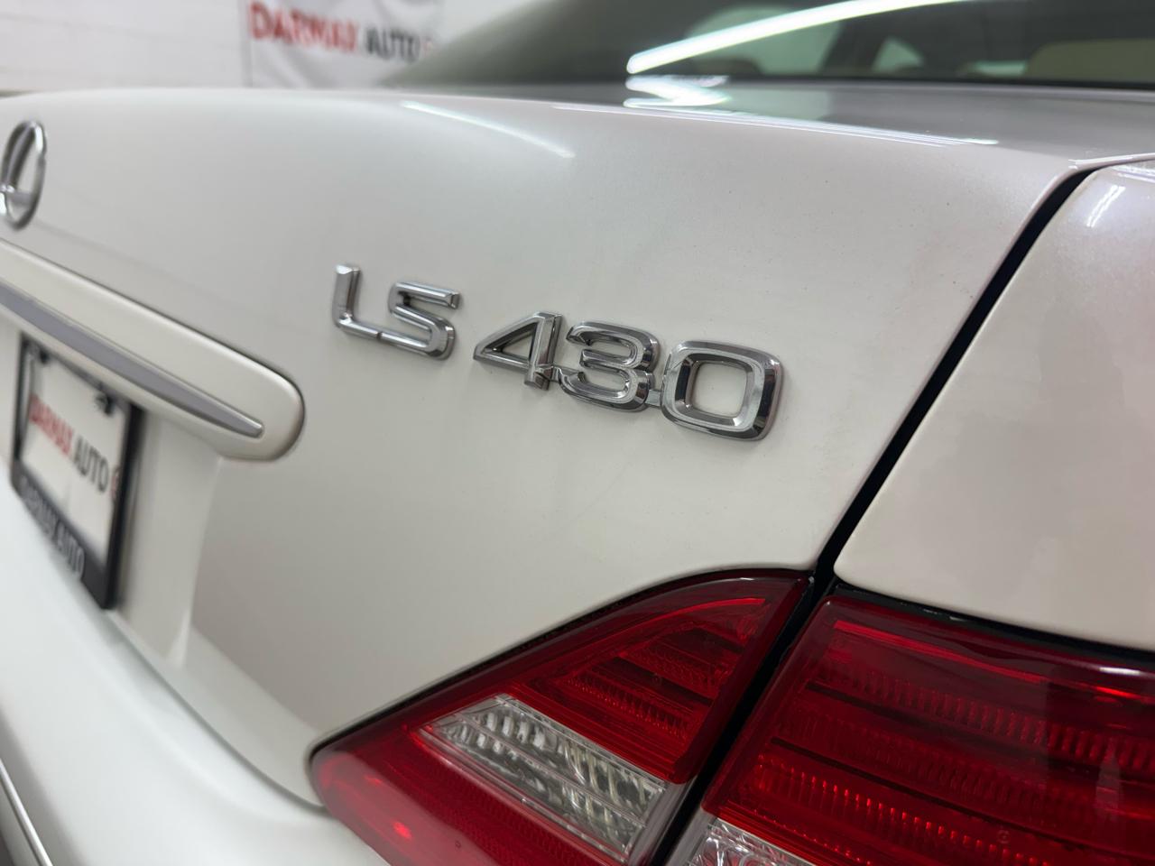 Lexus LS 430 Sedan 2005