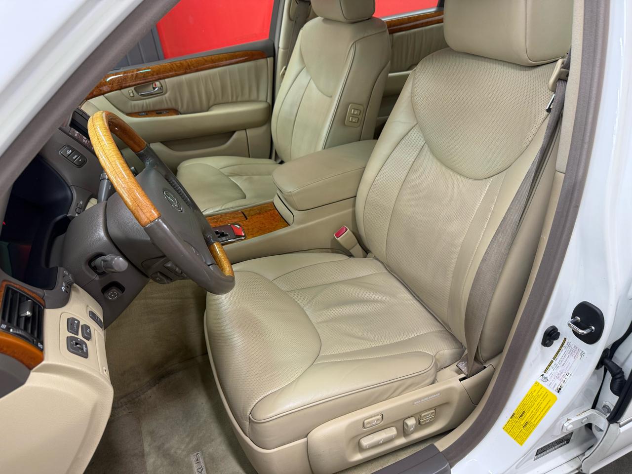 Lexus LS 430 Sedan 2005