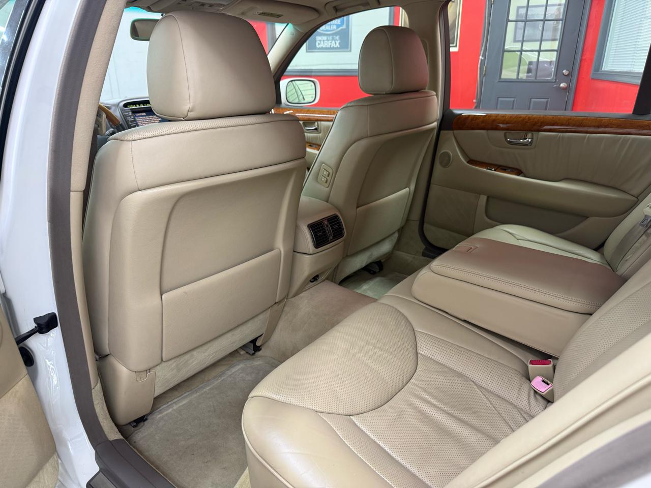 Lexus LS 430 Sedan 2005