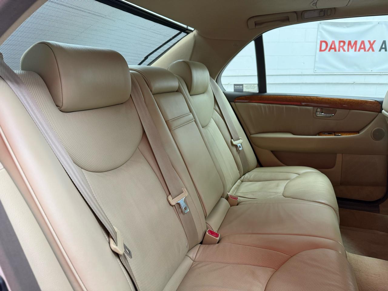 Lexus LS 430 Sedan 2005