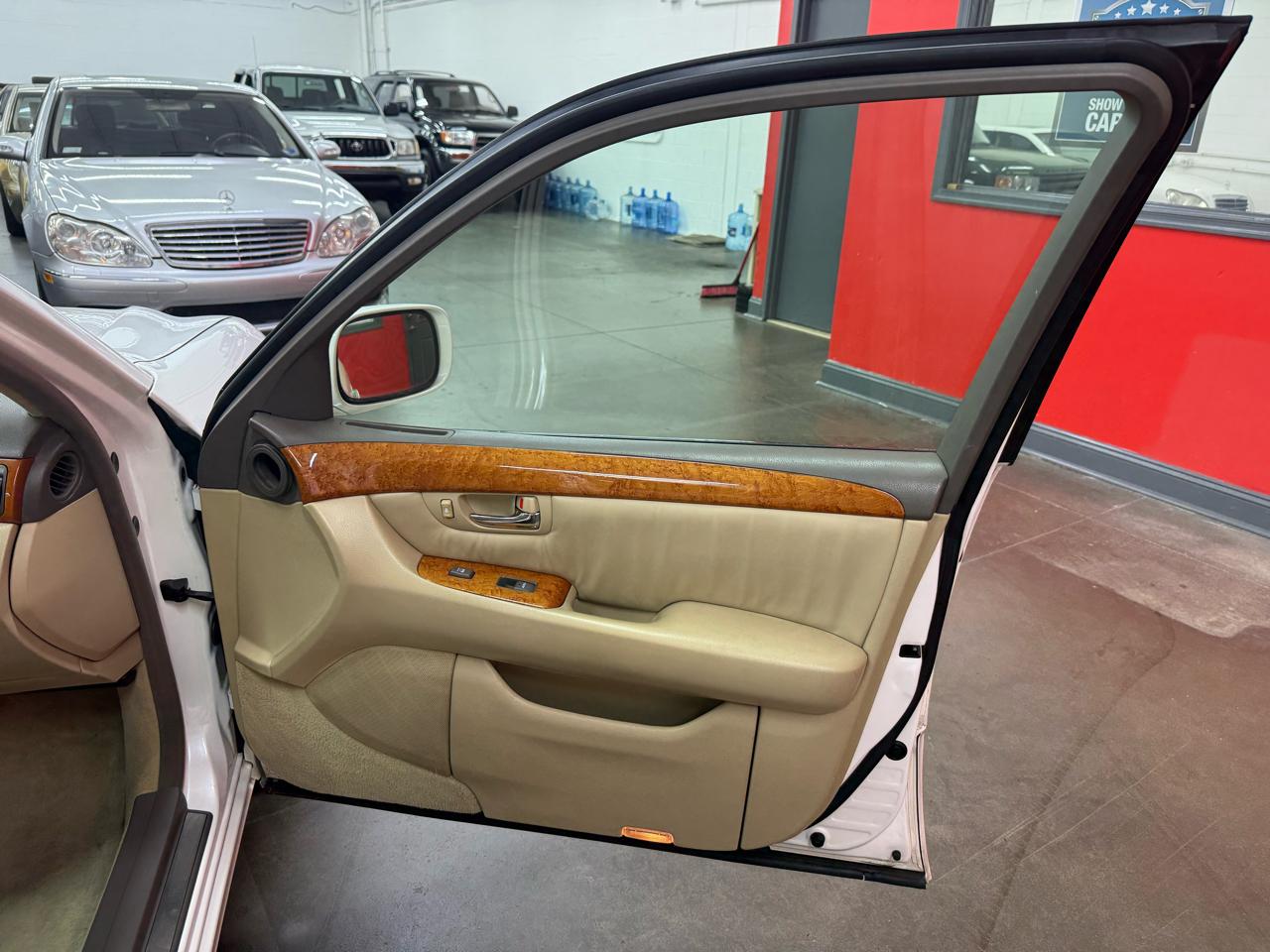 Lexus LS 430 Sedan 2005