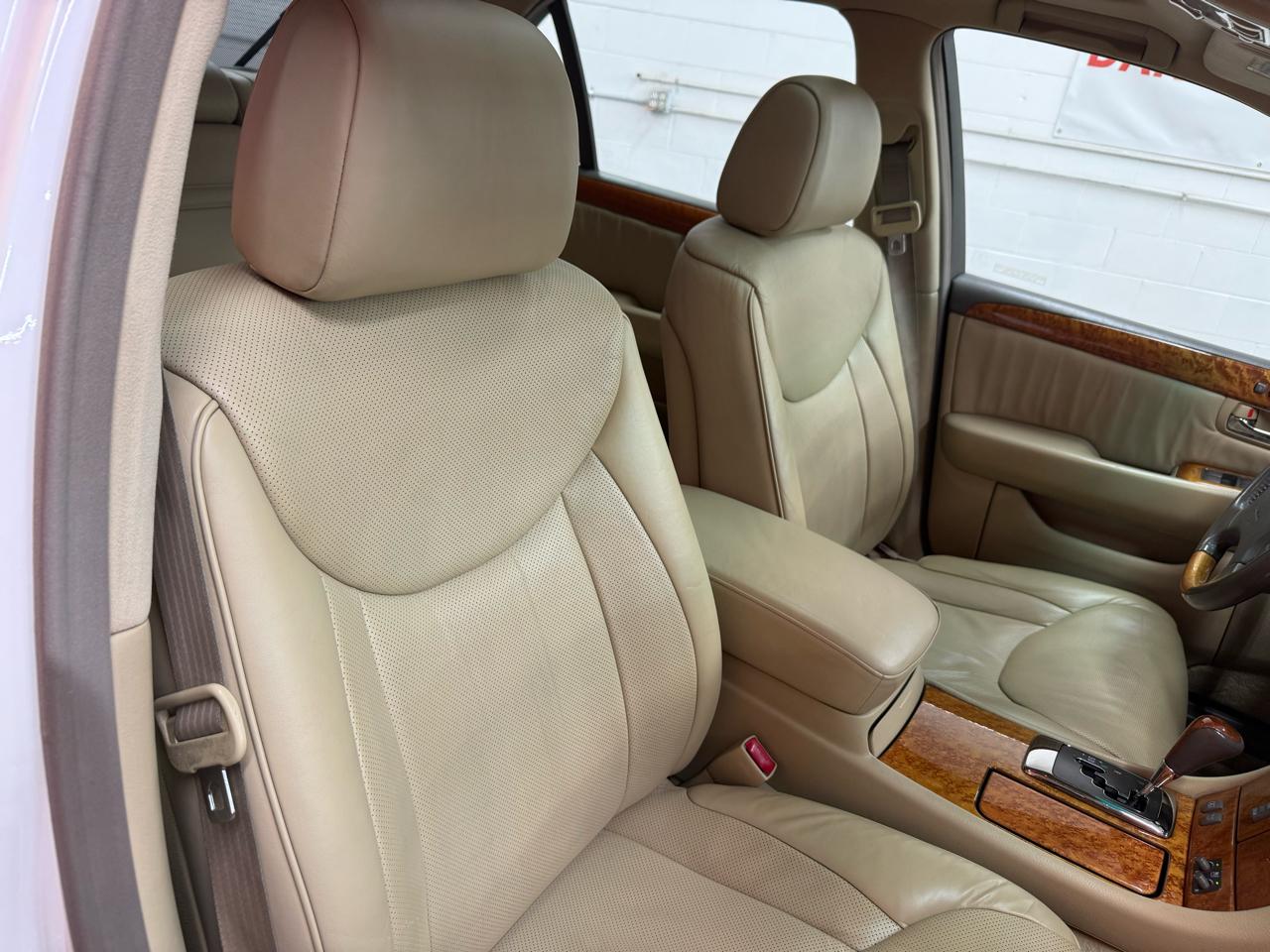 Lexus LS 430 Sedan 2005