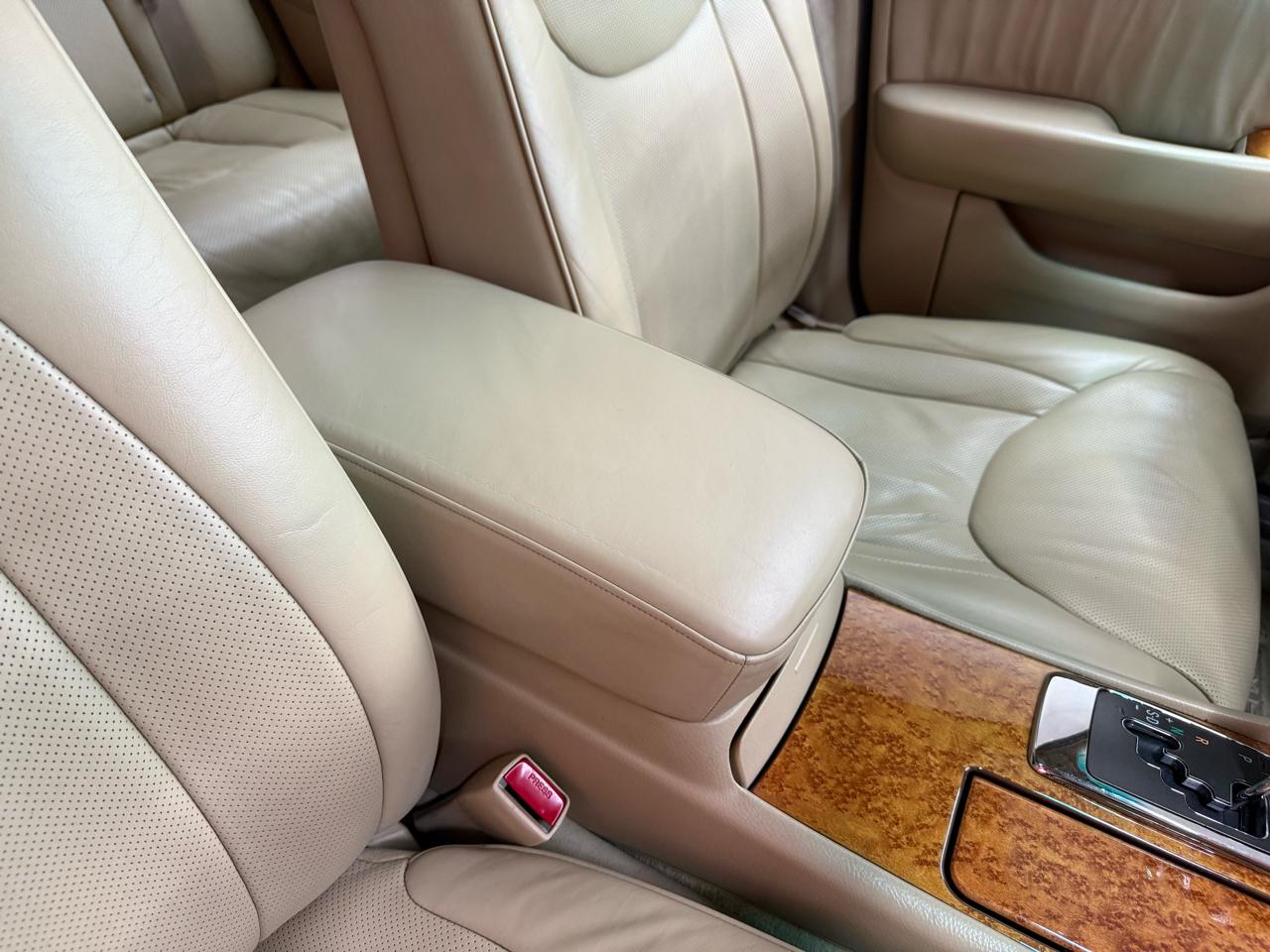 Lexus LS 430 Sedan 2005