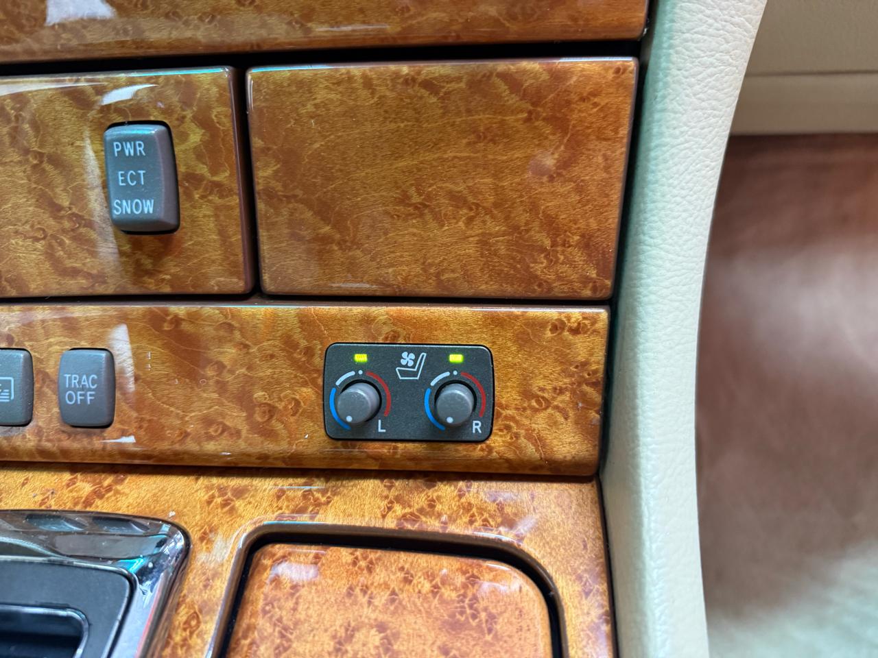 Lexus LS 430 Sedan 2005