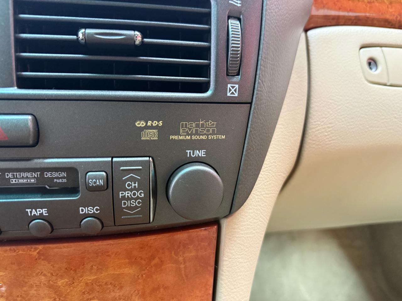 Lexus LS 430 Sedan 2005
