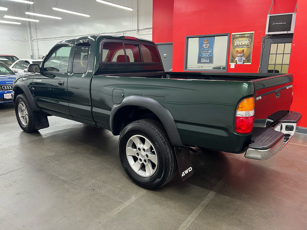 Toyota Tacoma Xtracab 2.7L I4 Manual 4WD 2003