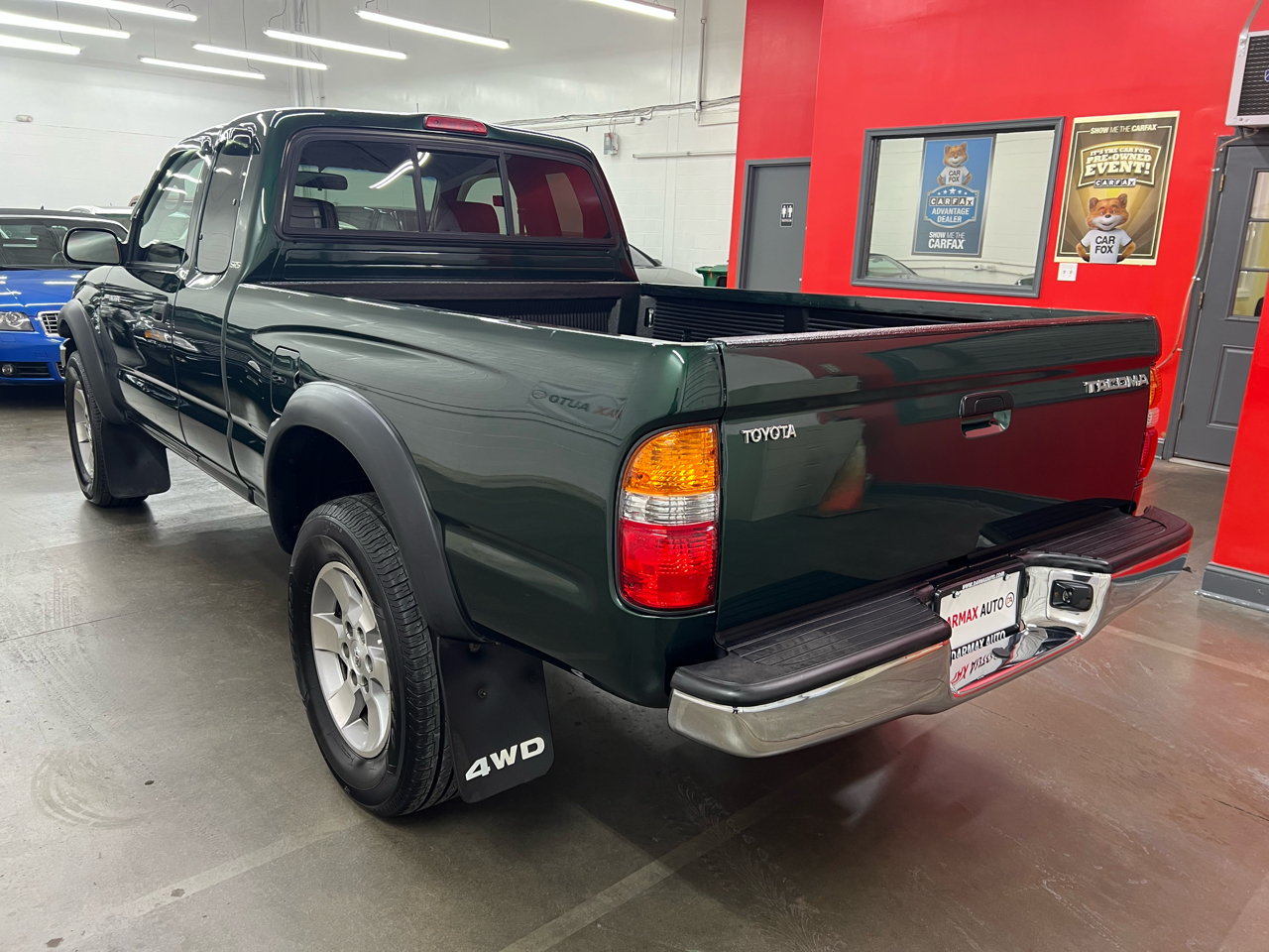 Toyota Tacoma Xtracab 2.7L I4 Manual 4WD 2003