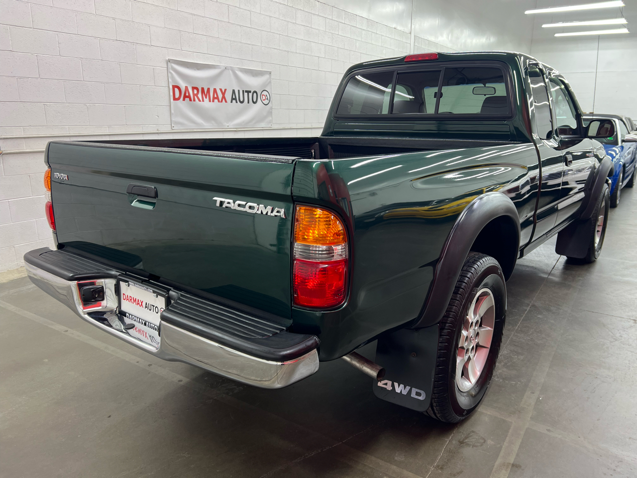 Toyota Tacoma Xtracab 2.7L I4 Manual 4WD 2003