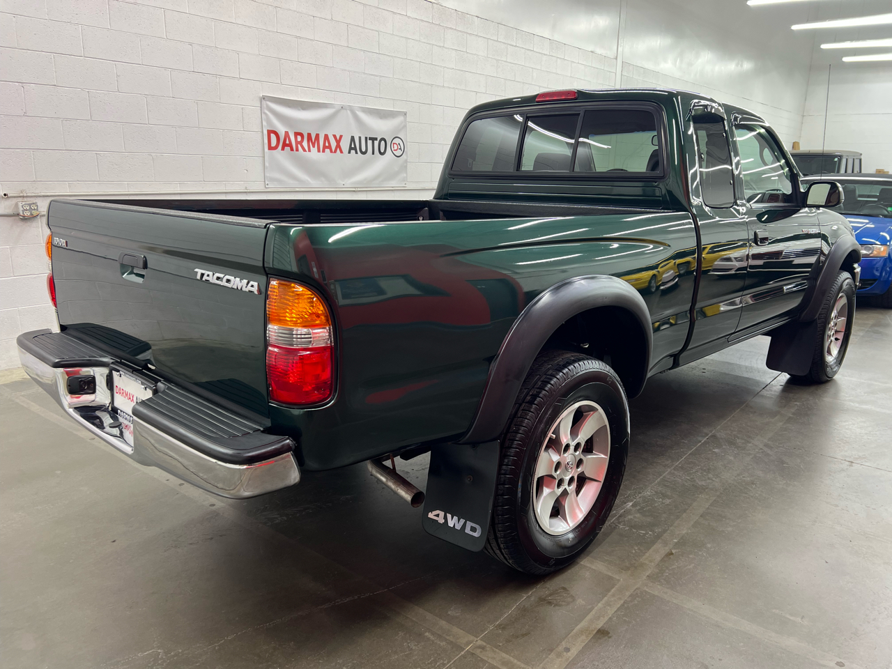 Toyota Tacoma Xtracab 2.7L I4 Manual 4WD 2003