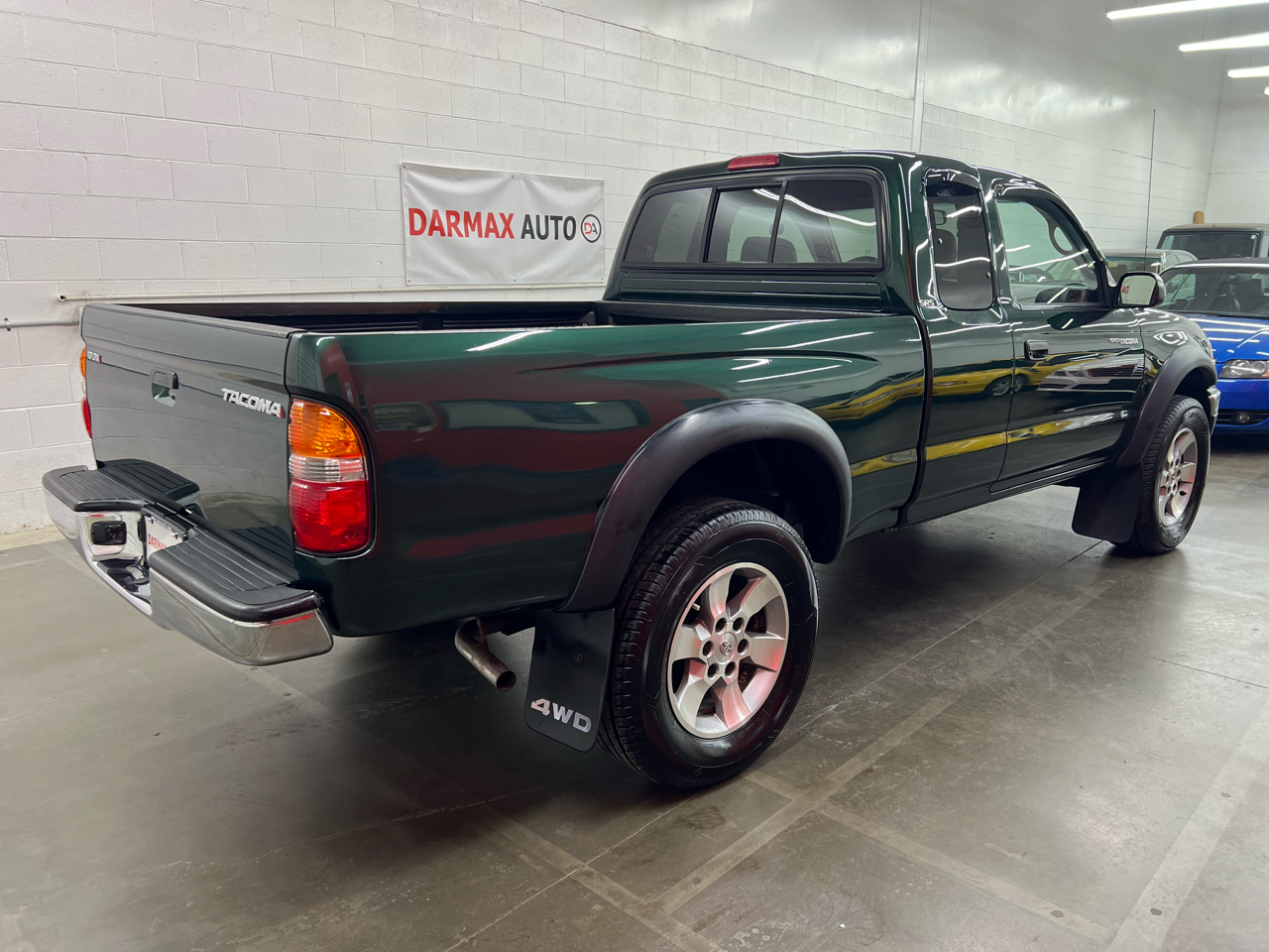 Toyota Tacoma Xtracab 2.7L I4 Manual 4WD 2003