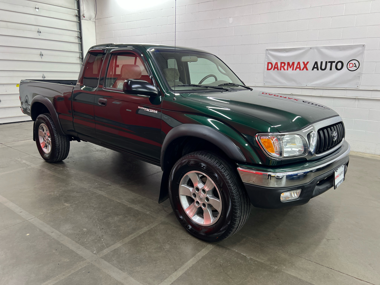 Toyota Tacoma Xtracab 2.7L I4 Manual 4WD 2003
