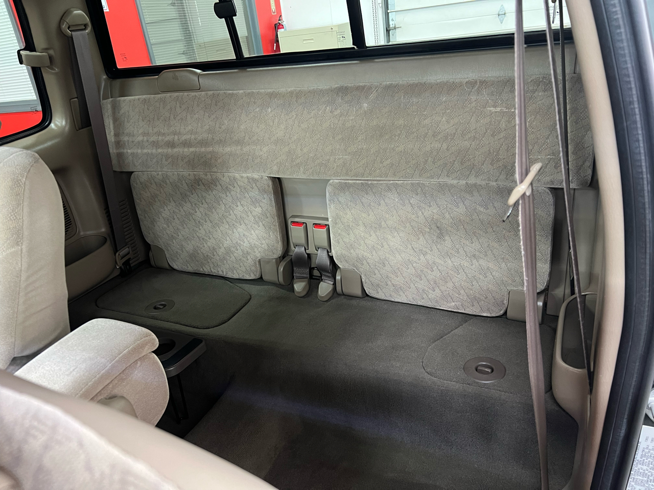 Toyota Tacoma Xtracab 2.7L I4 Manual 4WD 2003