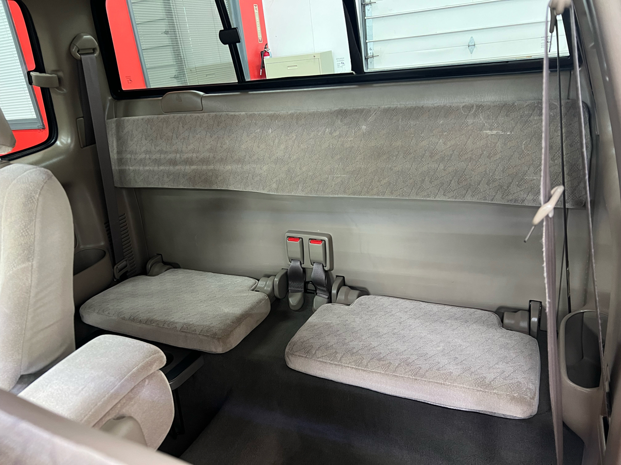 Toyota Tacoma Xtracab 2.7L I4 Manual 4WD 2003