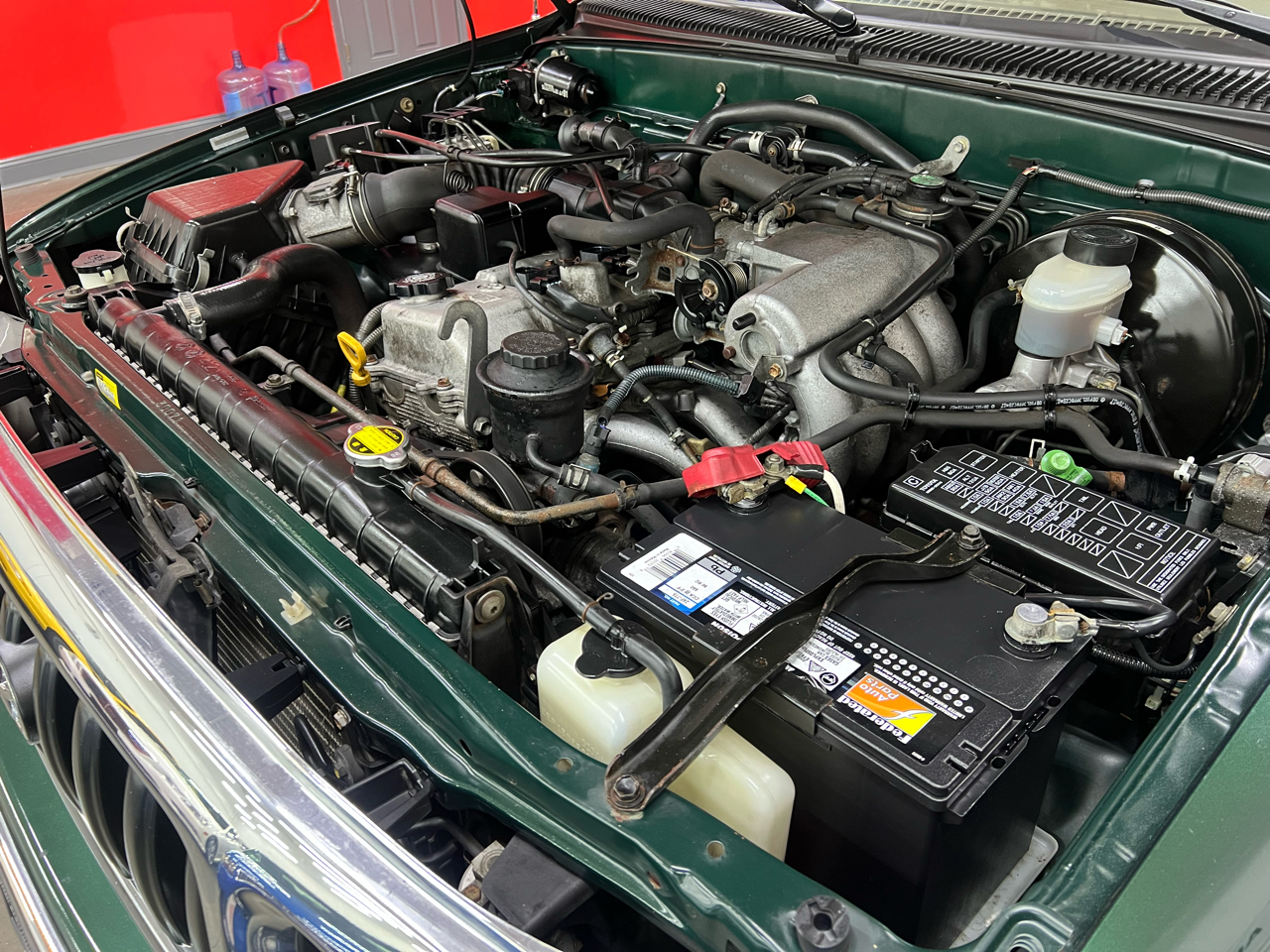 Toyota Tacoma Xtracab 2.7L I4 Manual 4WD 2003