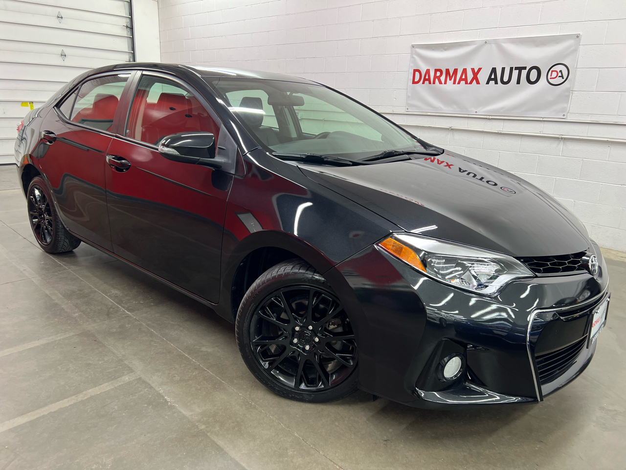 Toyota Corolla 4dr Sdn Auto S Special Edition (Natl) 2016