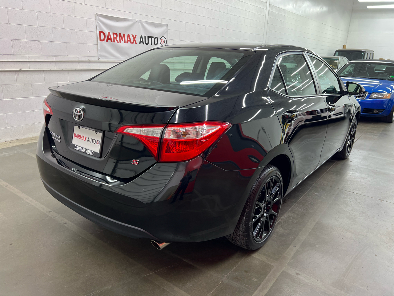 Toyota Corolla 4dr Sdn Auto S Special Edition (Natl) 2016