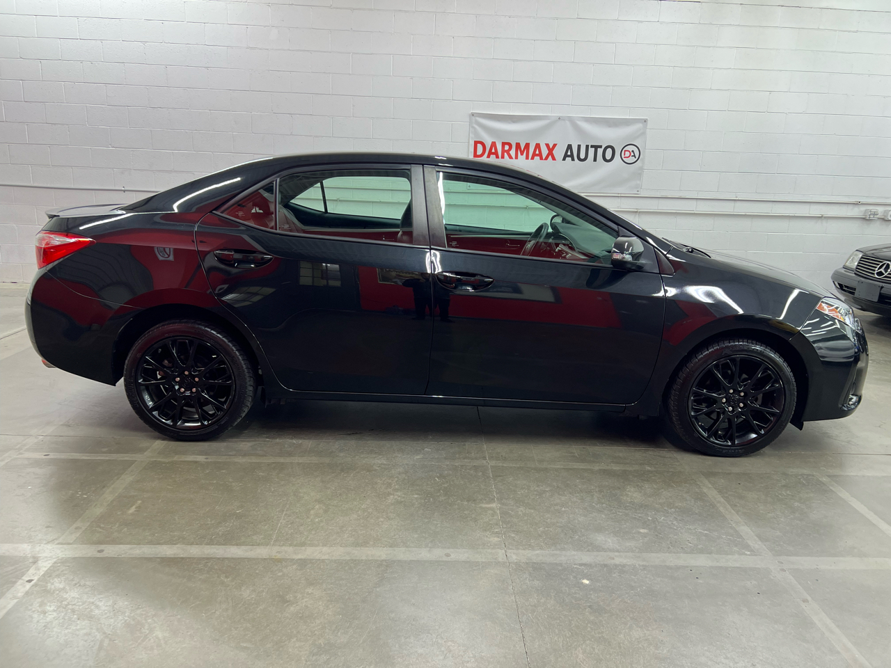 Toyota Corolla 4dr Sdn Auto S Special Edition (Natl) 2016