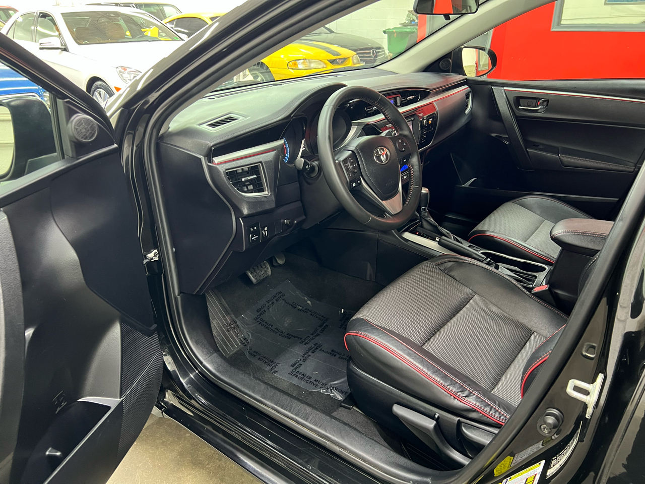 Toyota Corolla 4dr Sdn Auto S Special Edition (Natl) 2016