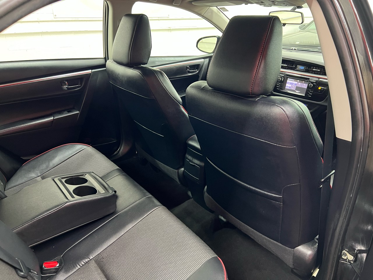 Toyota Corolla 4dr Sdn Auto S Special Edition (Natl) 2016