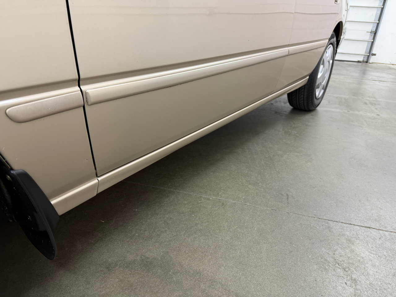 Toyota Camry LE V6 1998