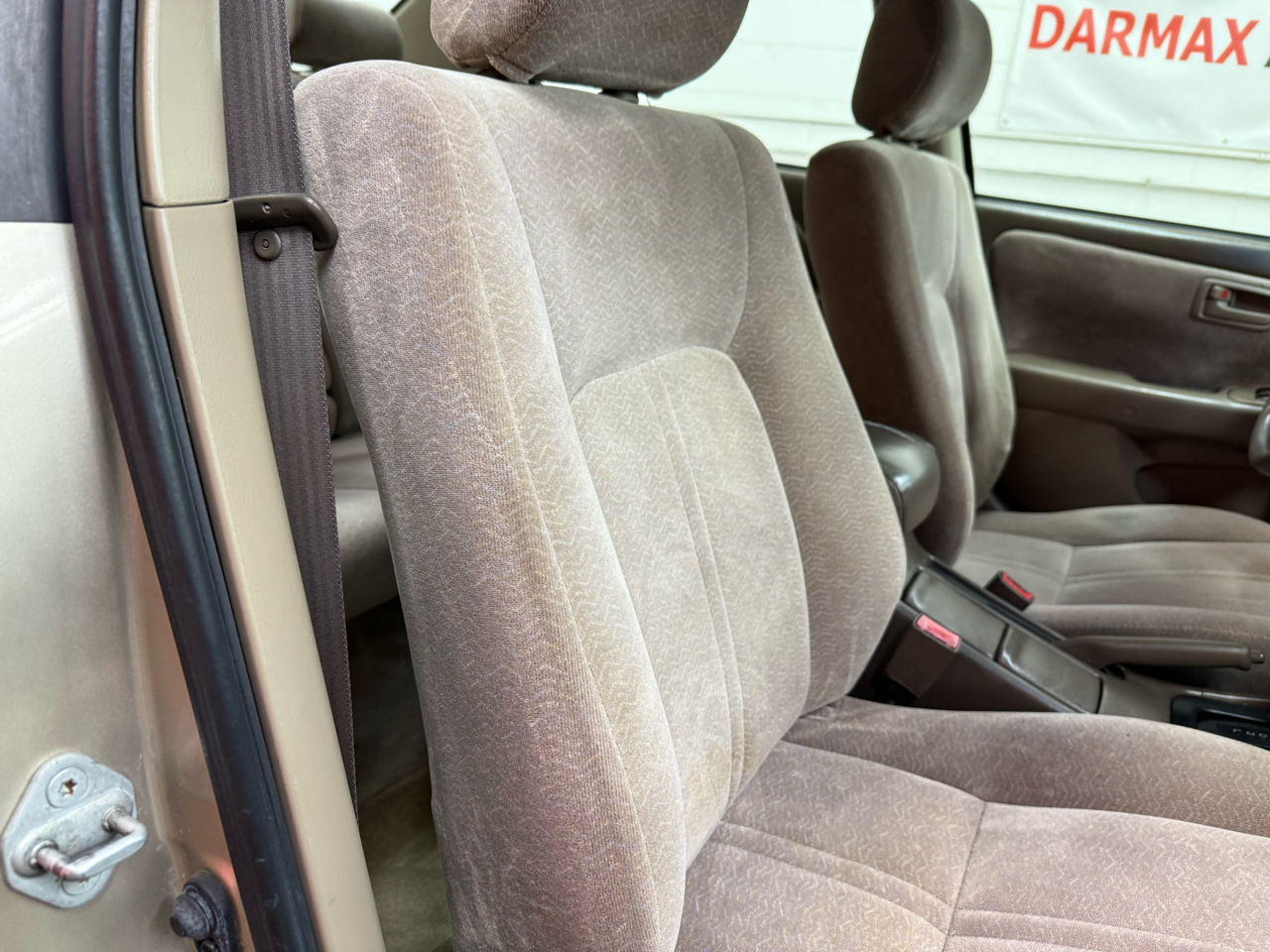 Toyota Camry LE V6 1998