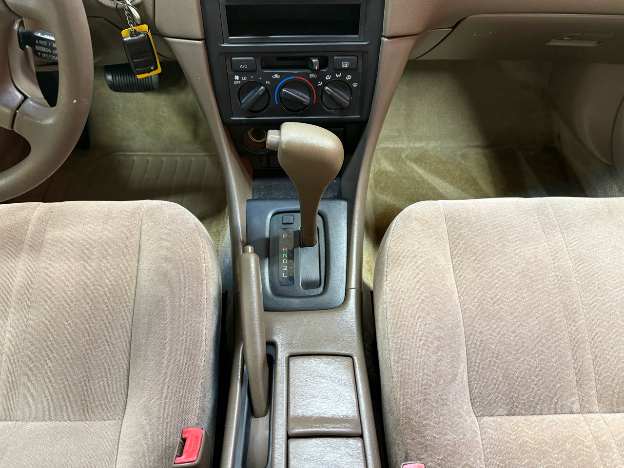 Toyota Camry LE V6 1998
