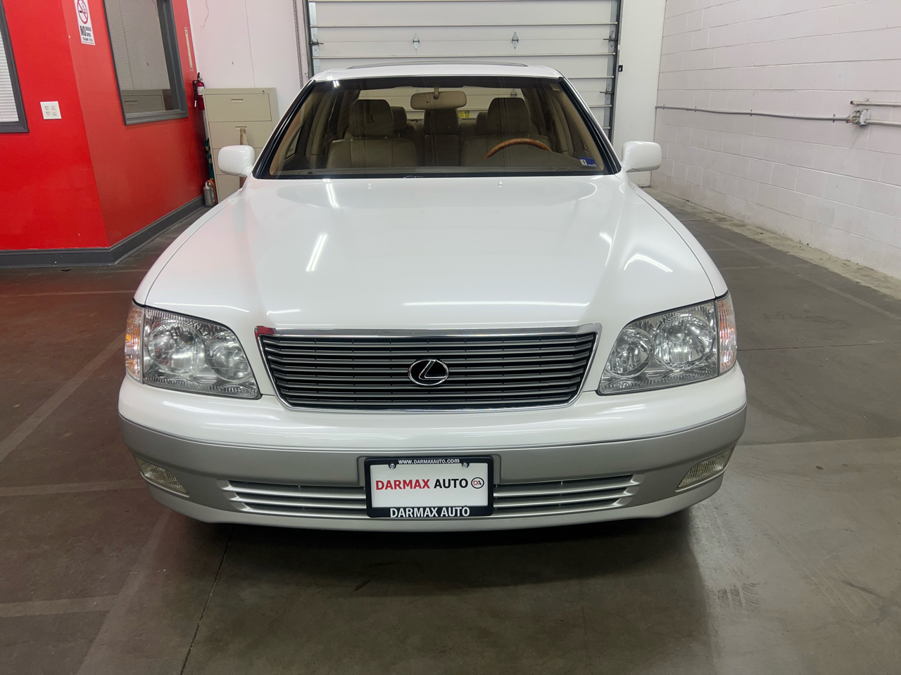 Lexus LS 400 4dr Sdn 2000