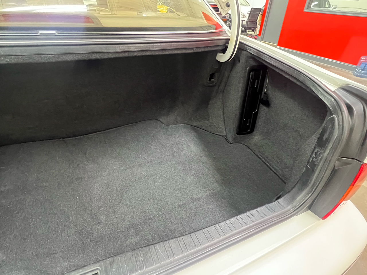 Lexus LS 400 4dr Sdn 2000